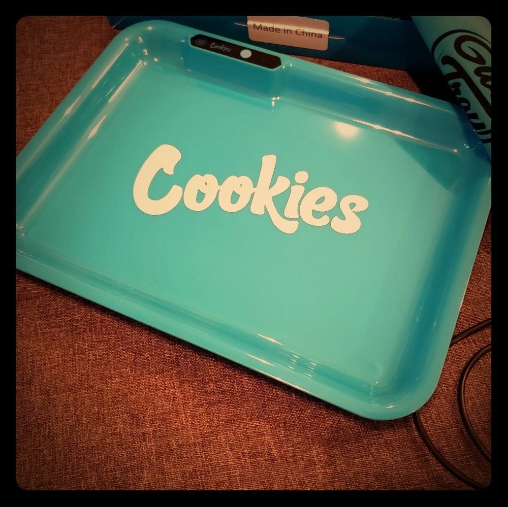 Cookies Glow Tray